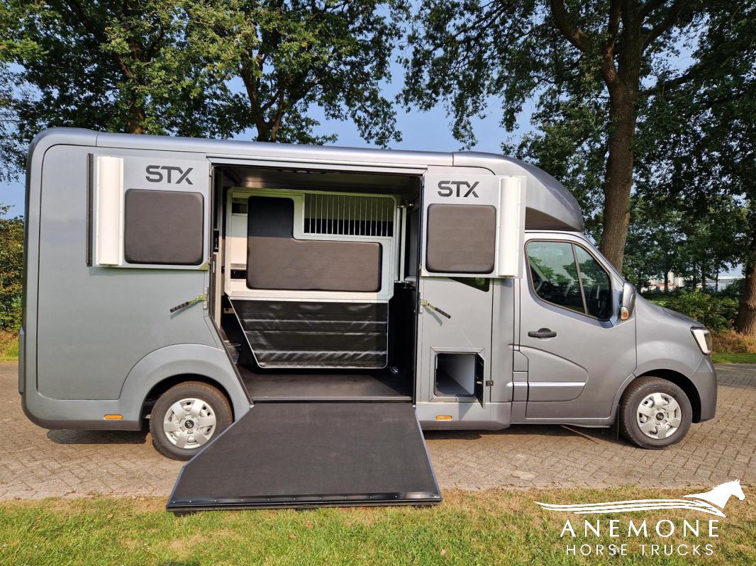 Renault Master STX 37