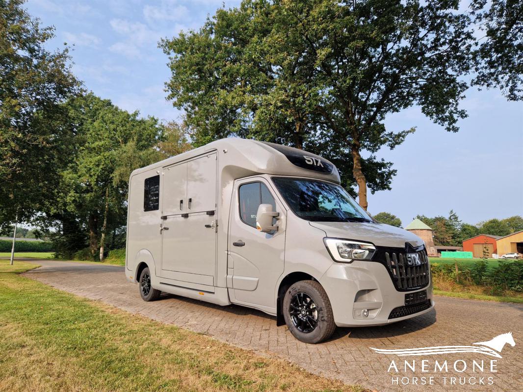 Renault Master STX 24