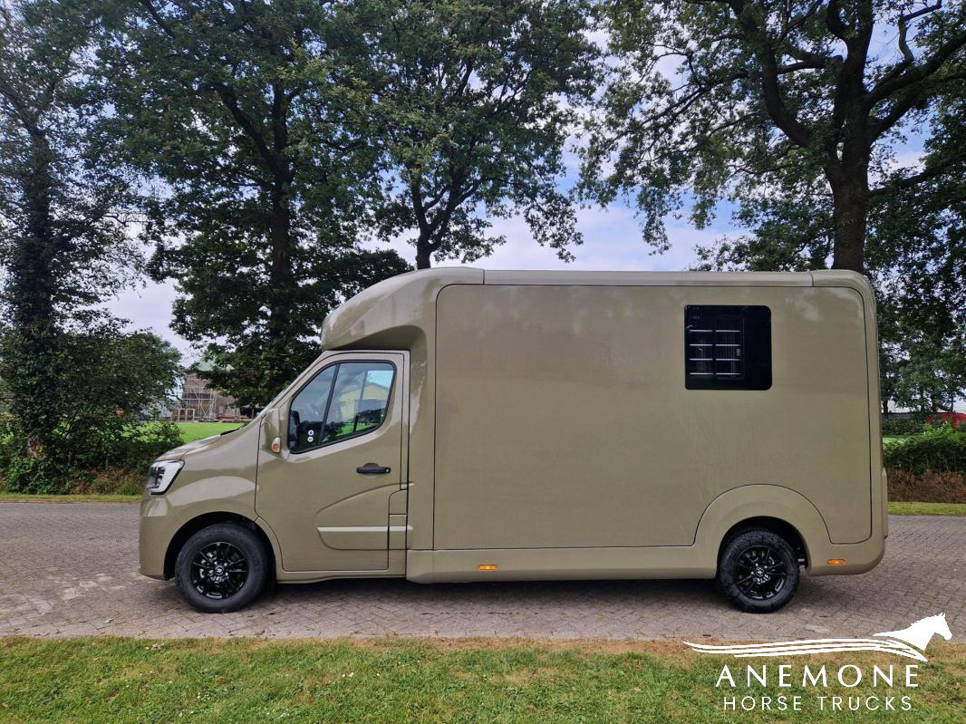 Renault Master STX 27