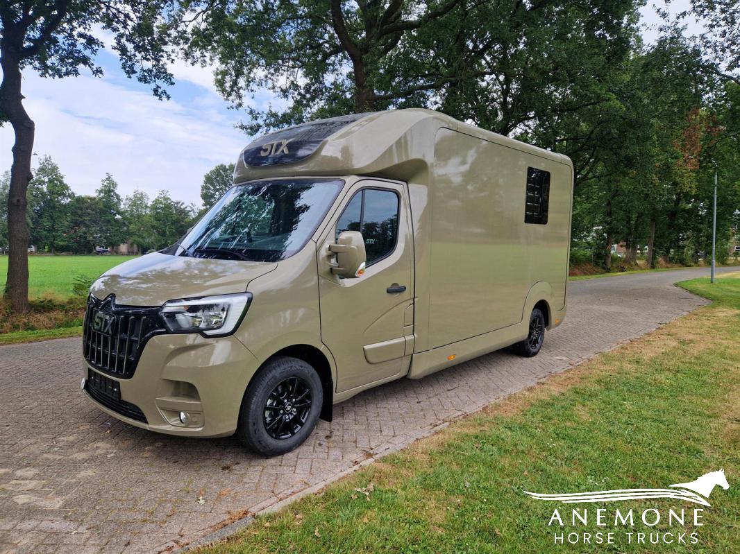 Renault Master STX 27