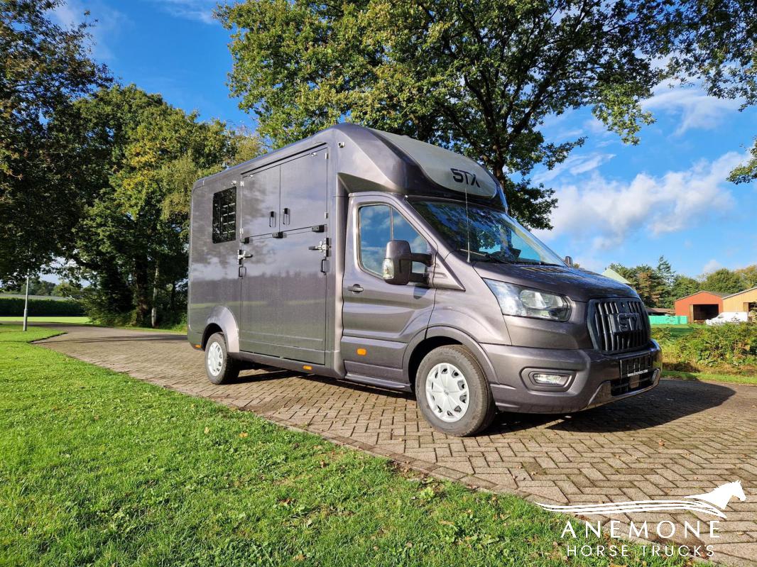 Ford Transit STX 2