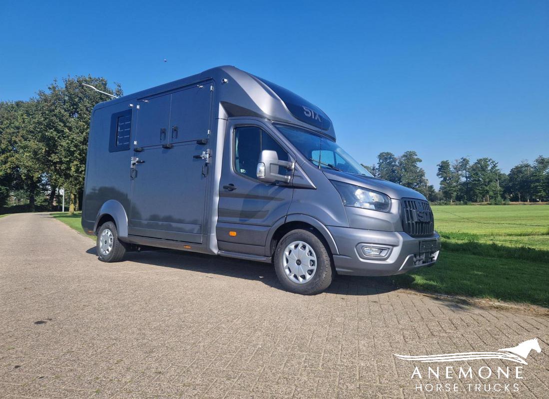 Ford Transit STX 47