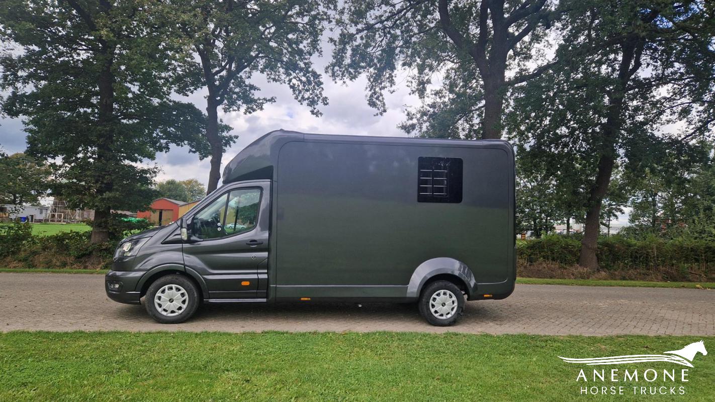 Ford Transit STX 20