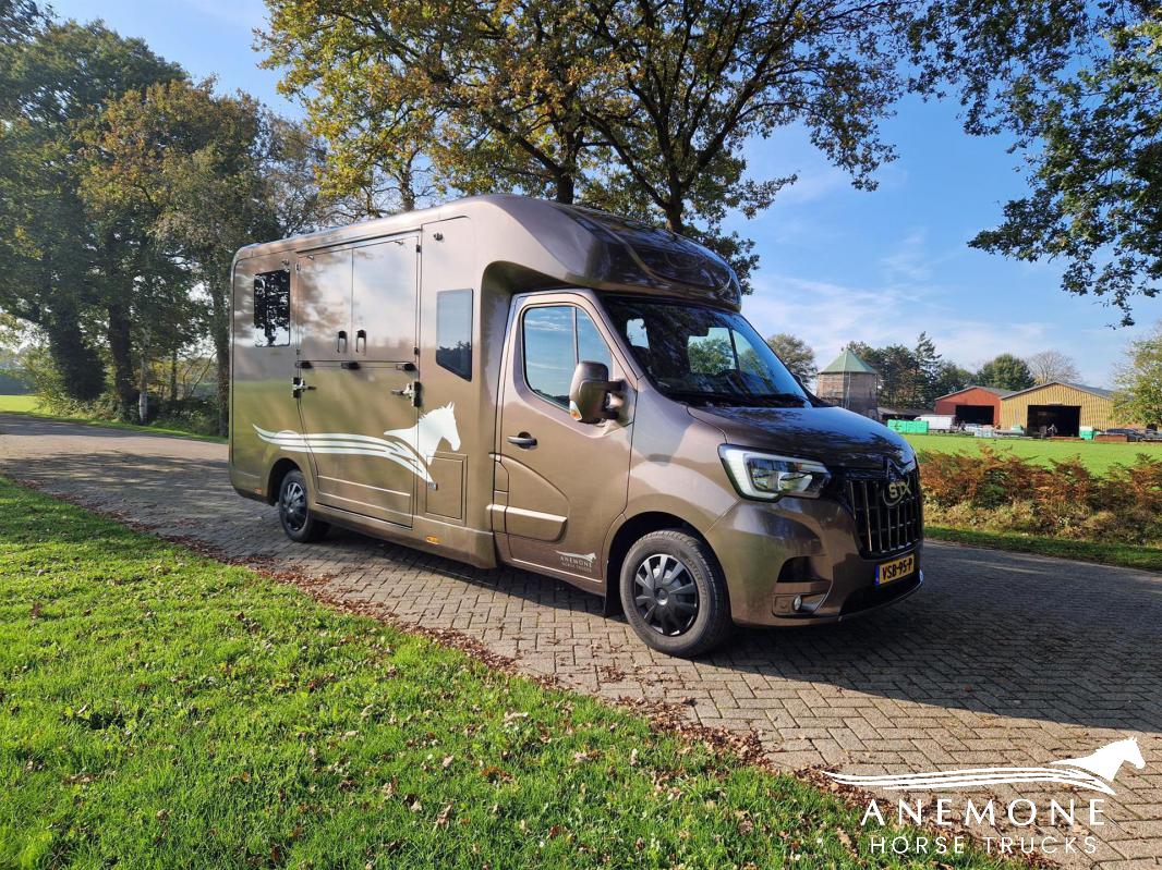 Renault Master STX 109